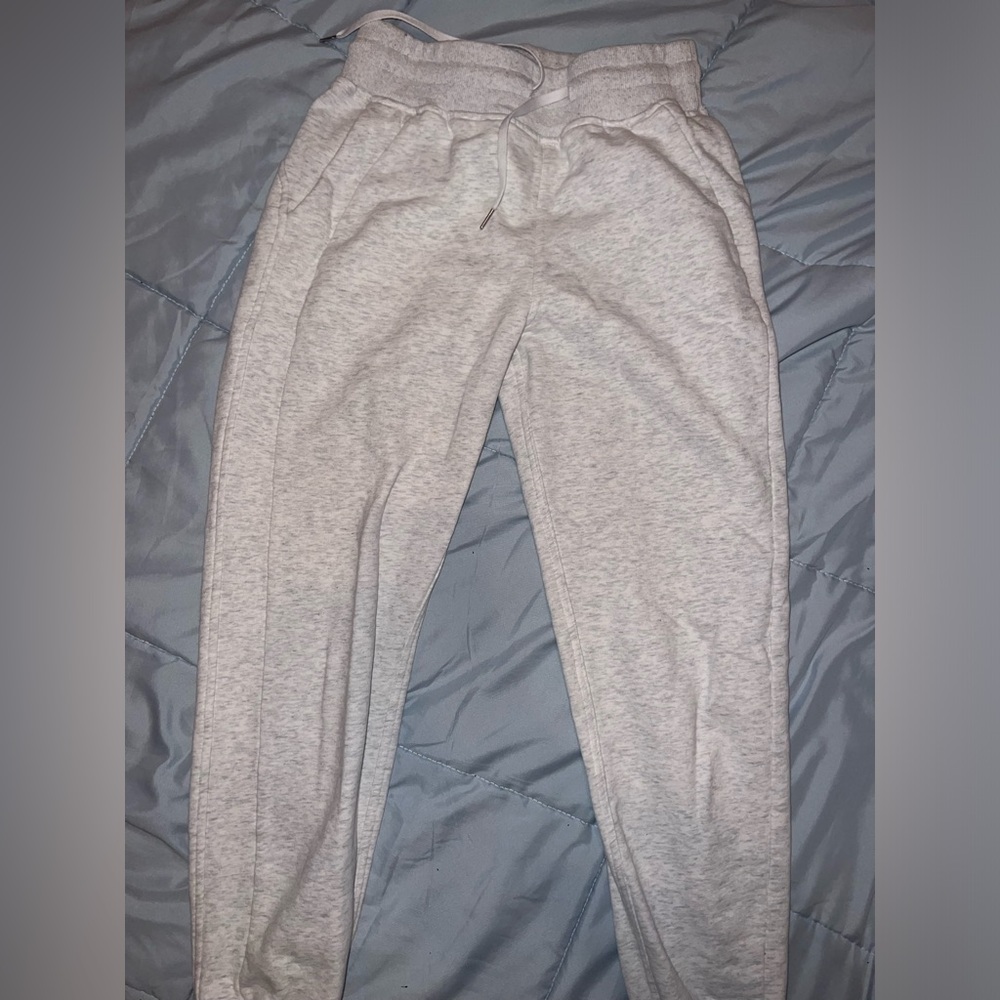 Size 6 lulu joggers